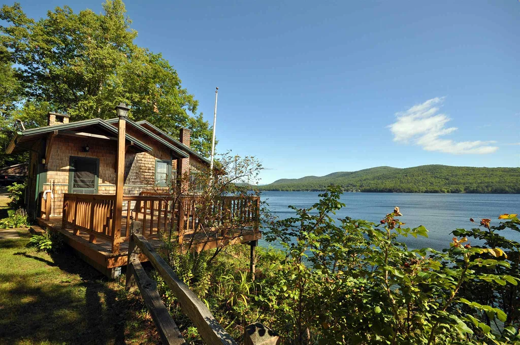 287 W Shore Road Hebron NH 03241