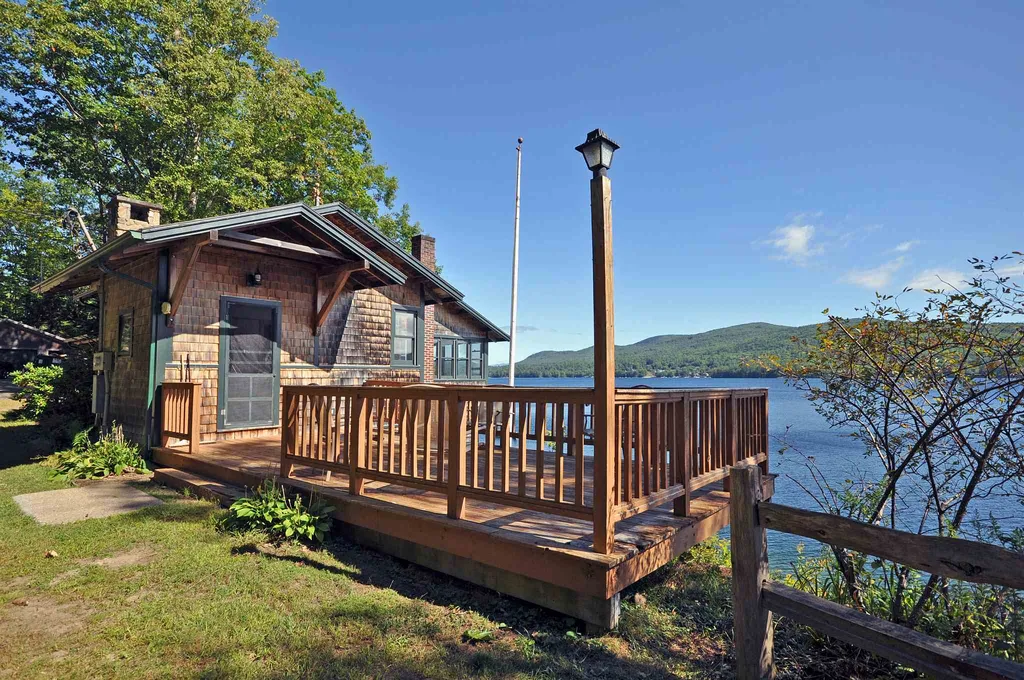 287 W Shore Road Hebron NH 03241