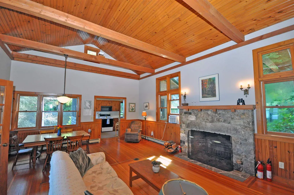 287 W Shore Road Hebron NH 03241