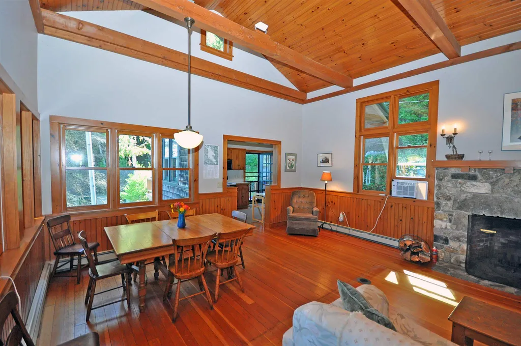 287 W Shore Road Hebron NH 03241