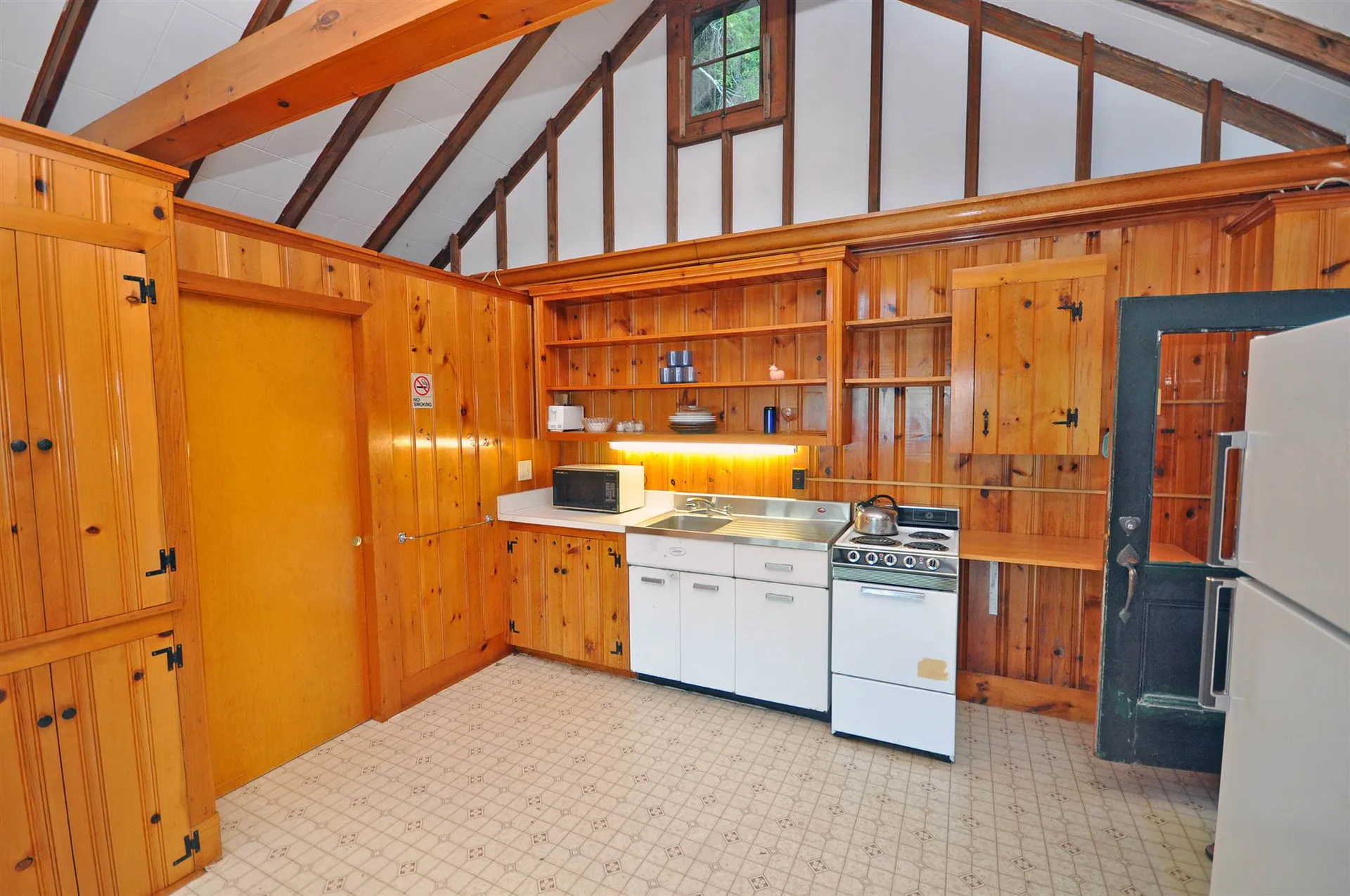 287 W Shore Road Hebron NH 03241