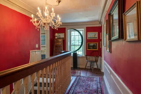 2 Mast Road Lee NH 03861