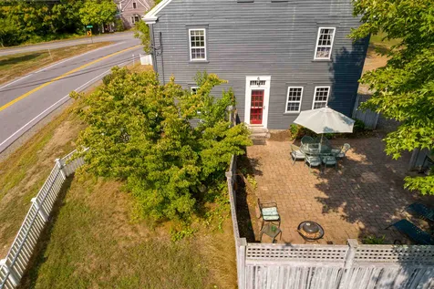 2 Mast Road Lee NH 03861