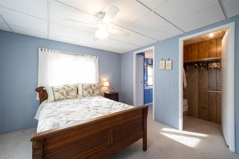 44 Rachael Circle Goffstown NH 03045