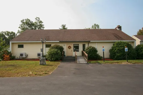 44 Rachael Circle Goffstown NH 03045