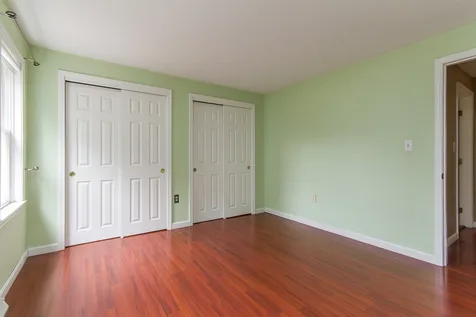 19 Beaujolais Drive Nashua NH 03062