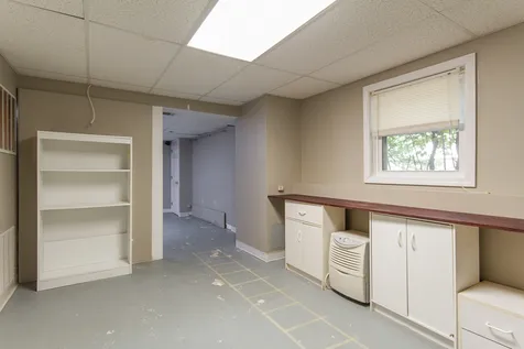 19 Beaujolais Drive Nashua NH 03062