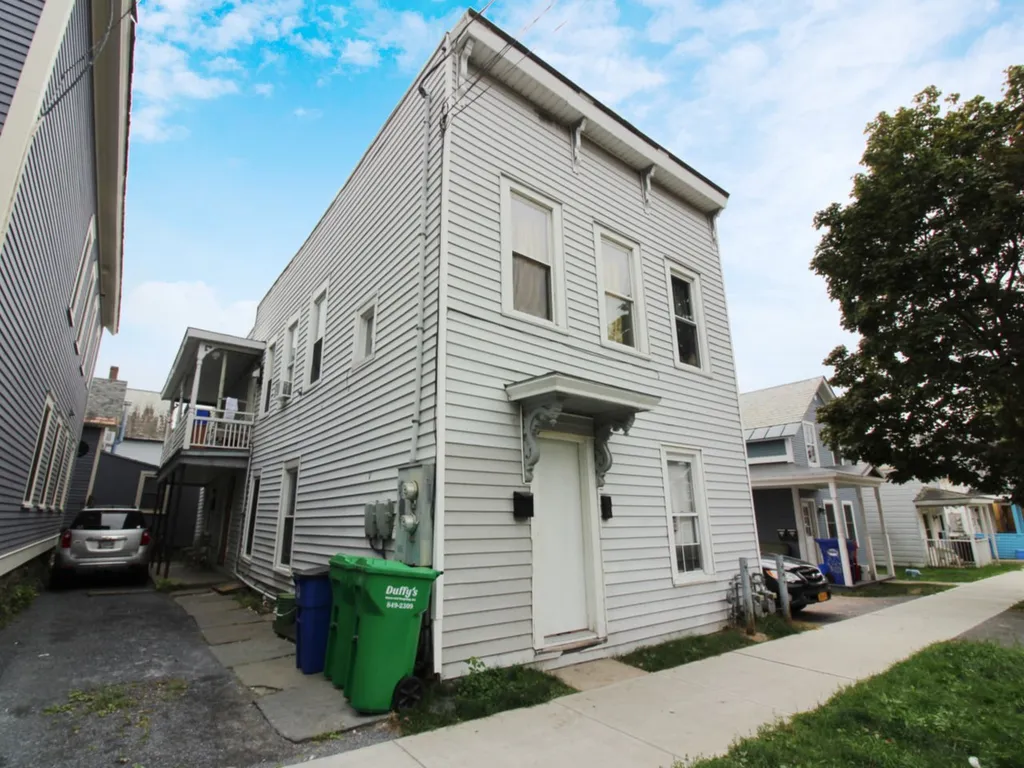 25 Peru Street Burlington VT 05401