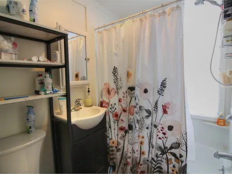 25 Peru Street Burlington VT 05401