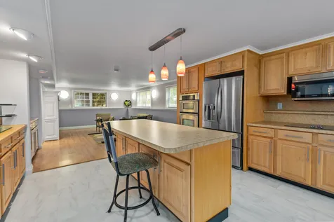 15 Meadowood Drive Exeter NH 03833