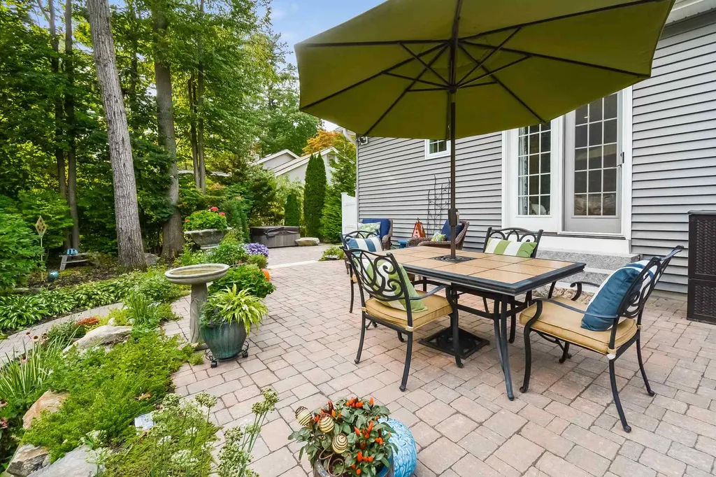 39 Thayer Pond Road Concord NH 03301