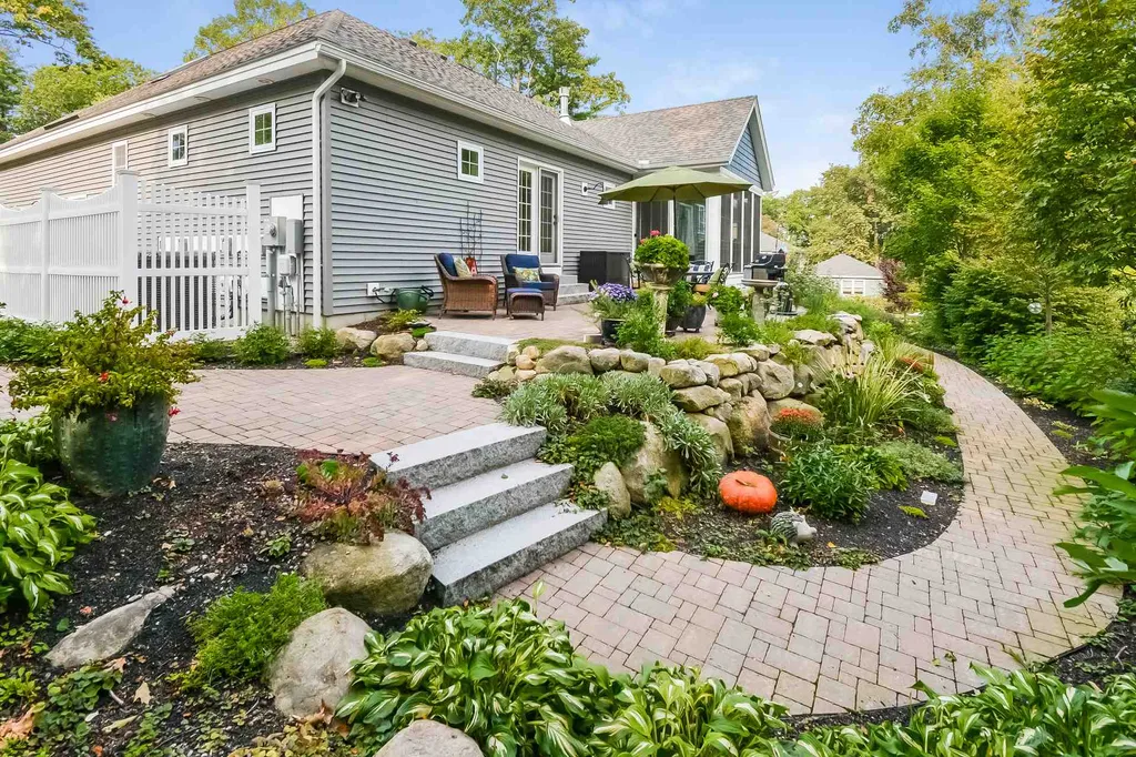 39 Thayer Pond Road Concord NH 03301