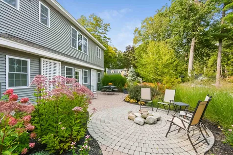 39 Thayer Pond Road Concord NH 03301