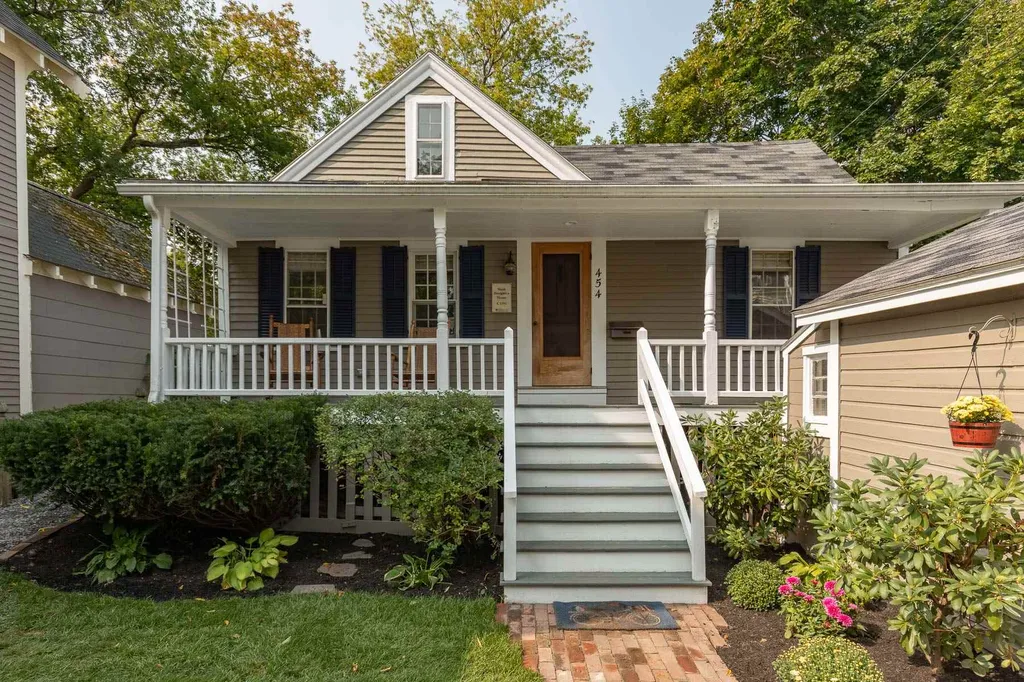454 Marcy Street Portsmouth NH 03801