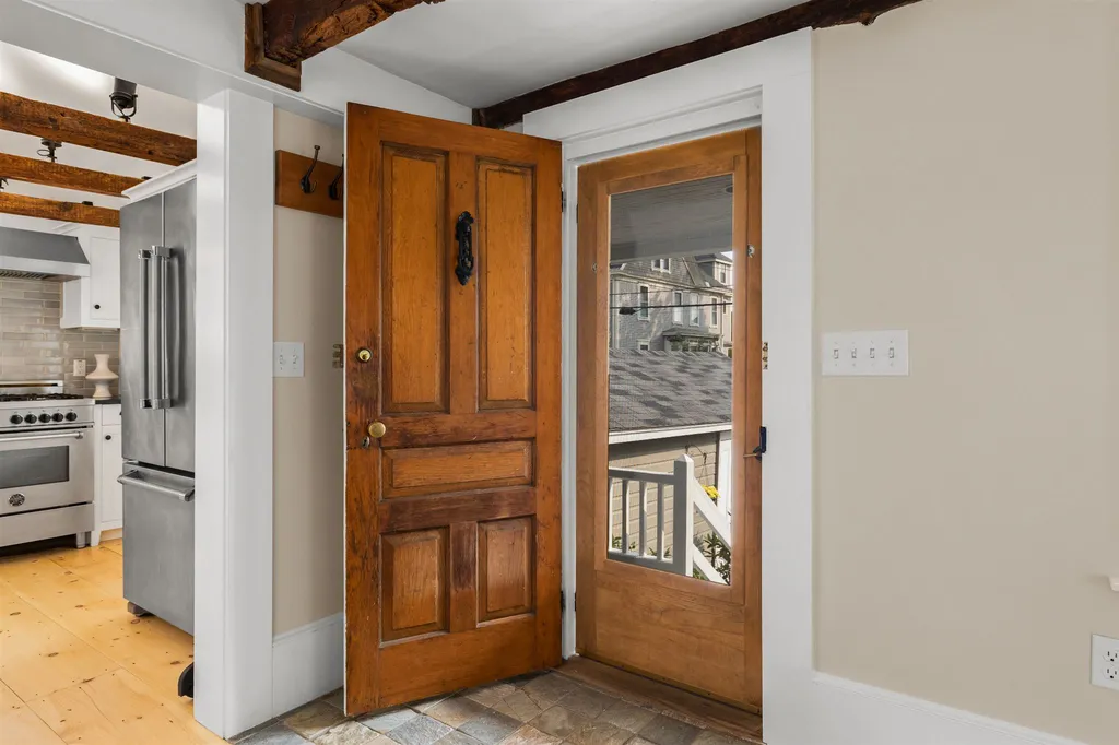 454 Marcy Street Portsmouth NH 03801
