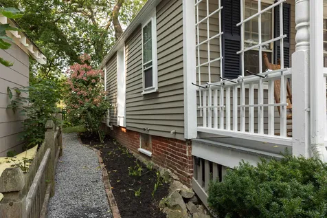 454 Marcy Street Portsmouth NH 03801