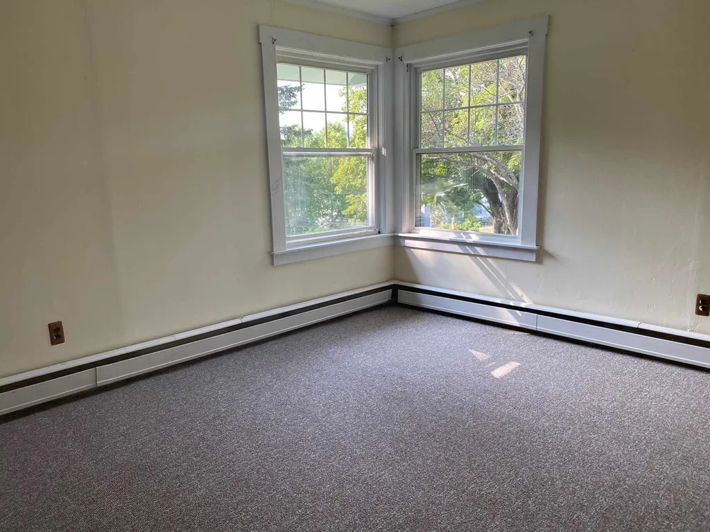 6 Dexter Hill Road Claremont NH 03743