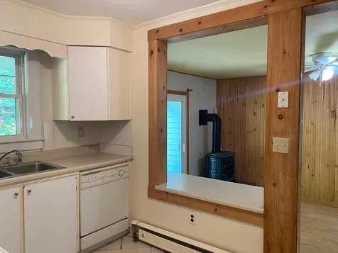 6 Dexter Hill Road Claremont NH 03743