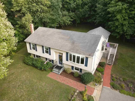 4 Shirley Way Litchfield NH 03052