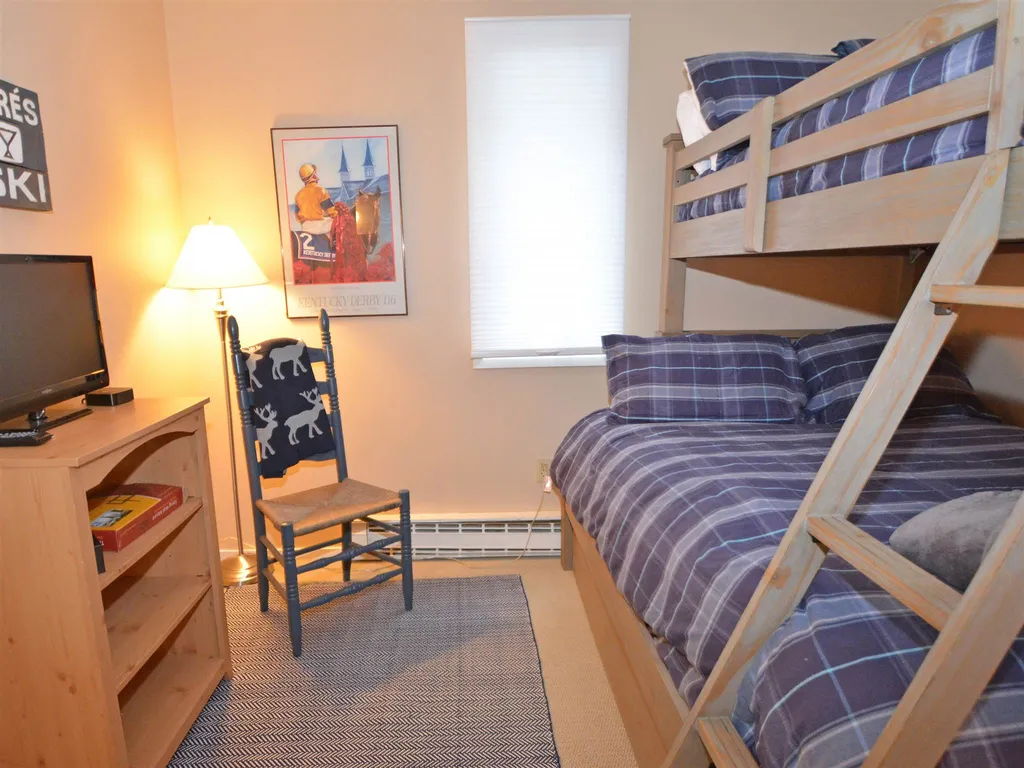 87 Bridges Resort Road Warren VT 05674