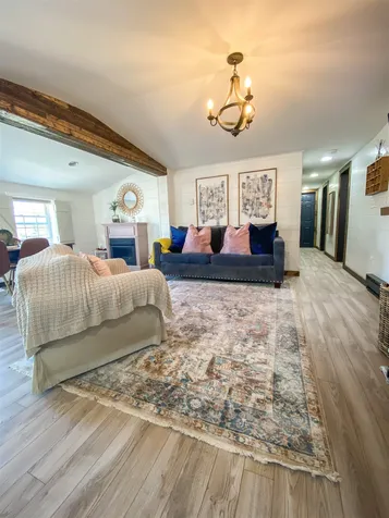 8 Mildred Avenue Raymond NH 03077