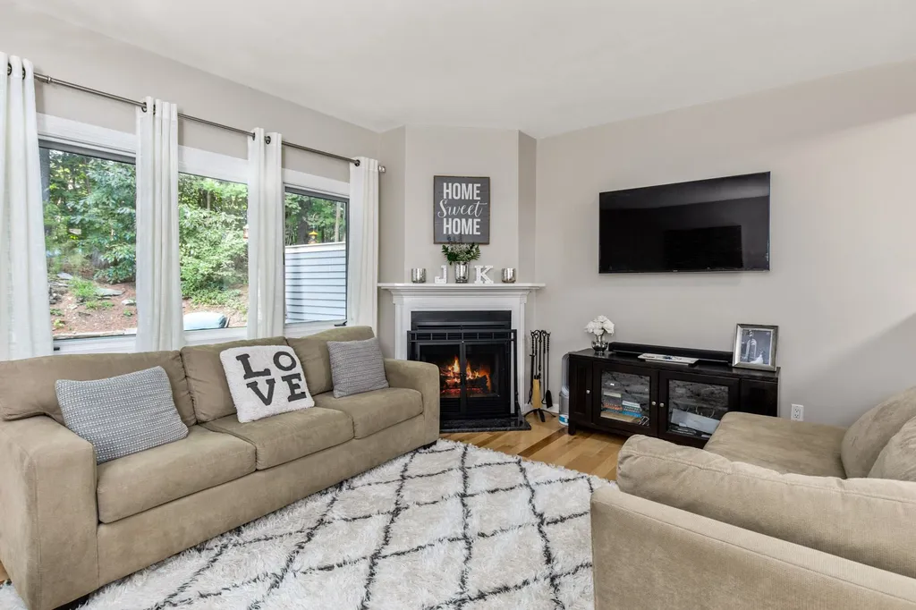 59 Spinnaker Way Portsmouth NH 03801