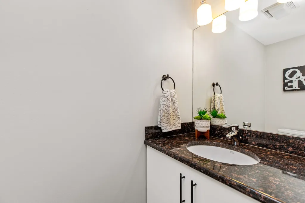 59 Spinnaker Way Portsmouth NH 03801