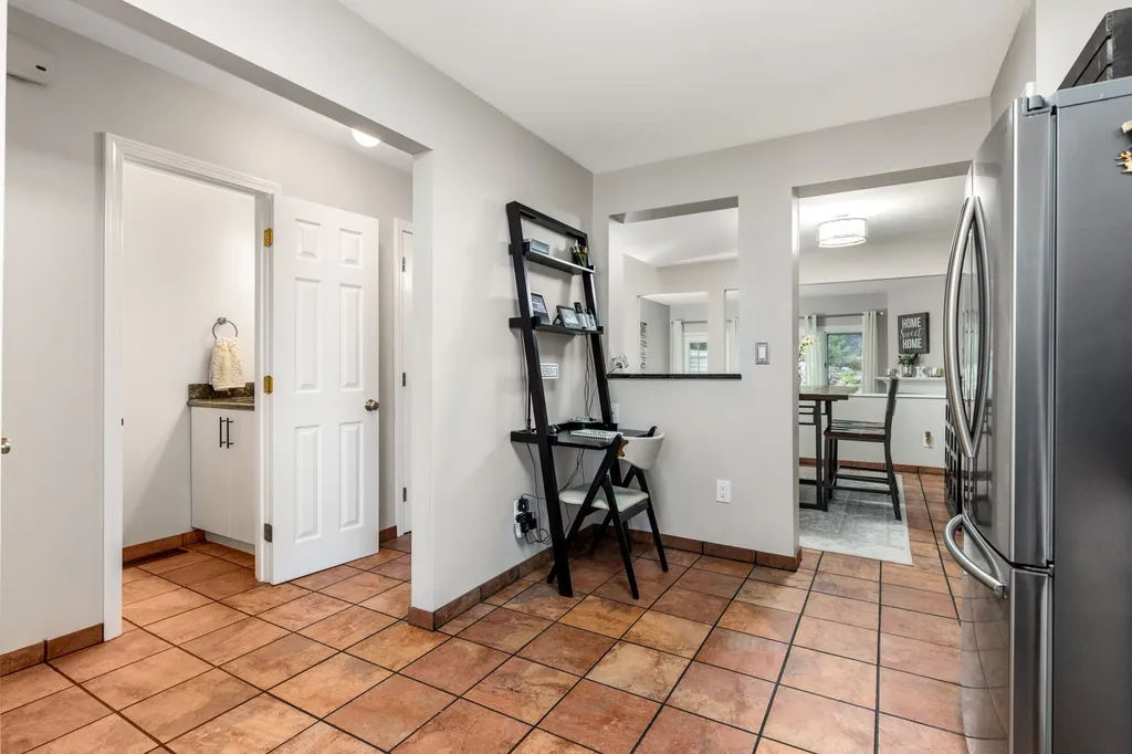 59 Spinnaker Way Portsmouth NH 03801