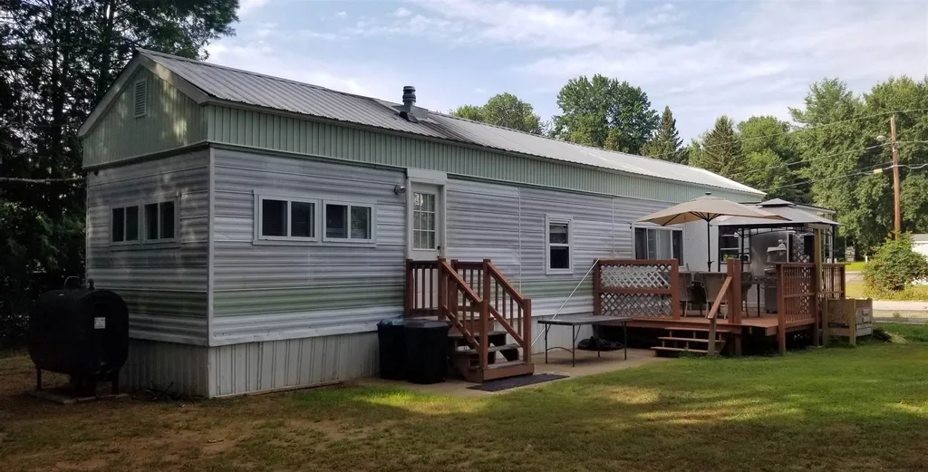 7010 Clinton Street Loudon NH 03307