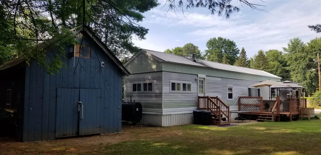 7010 Clinton Street Loudon NH 03307