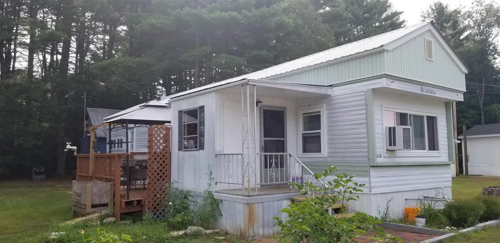 7010 Clinton Street Loudon NH 03307