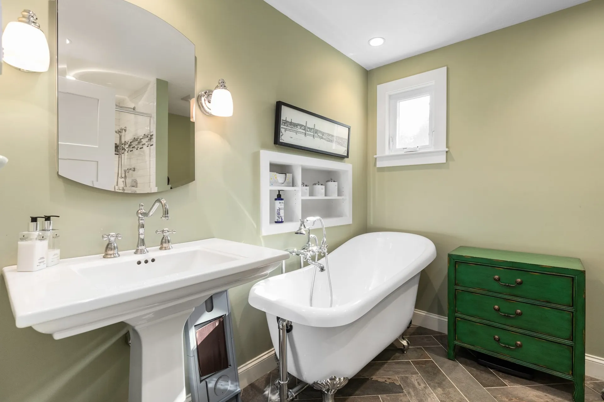 19 Clover Street Exeter NH 03833