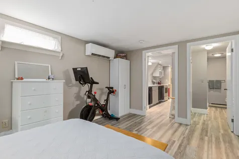 19 Clover Street Exeter NH 03833