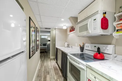 19 Clover Street Exeter NH 03833