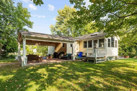19 Clover Street Exeter NH 03833