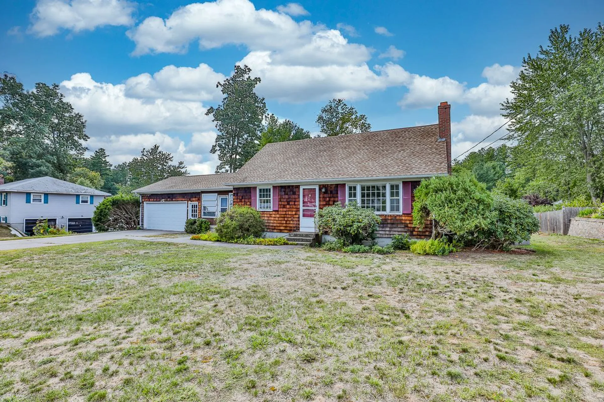 6 Columbine Drive Nashua NH 03063
