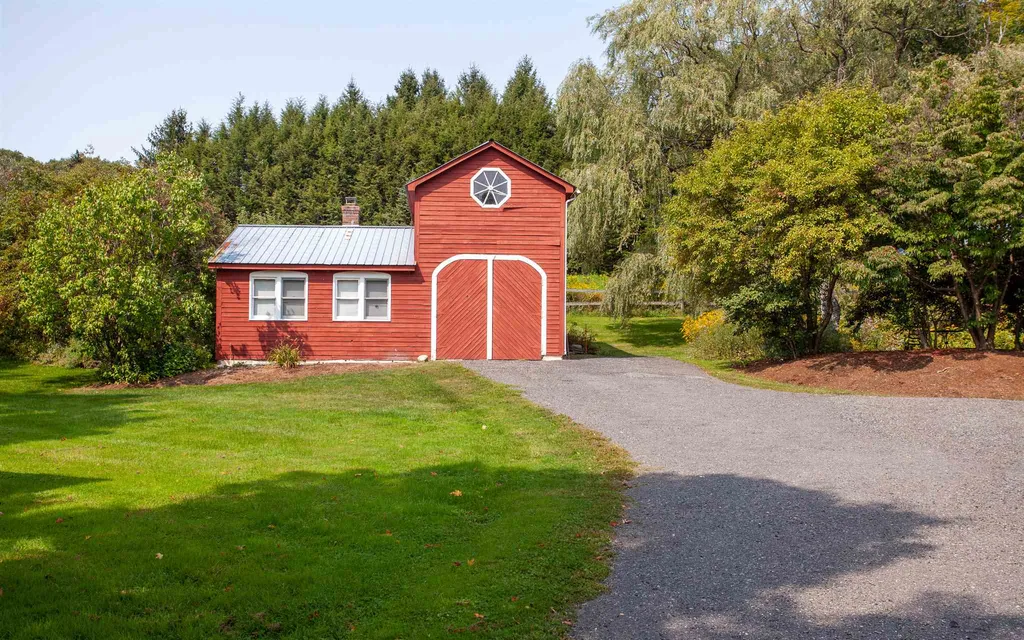 1263 County Road Walpole NH 03608
