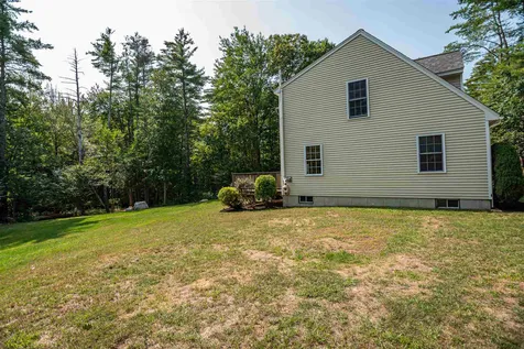 577 Raymond Road Candia NH 03034