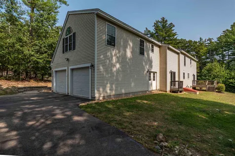 577 Raymond Road Candia NH 03034