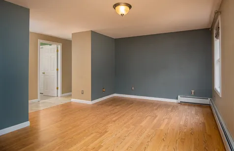 577 Raymond Road Candia NH 03034