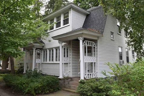 882 Beech Street Manchester NH 03104