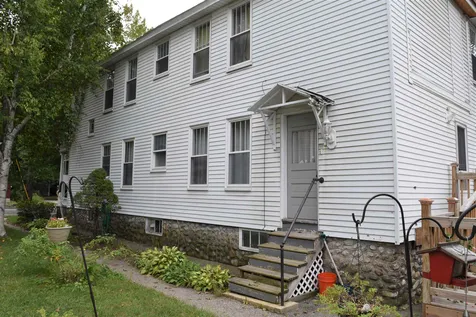 882 Beech Street Manchester NH 03104