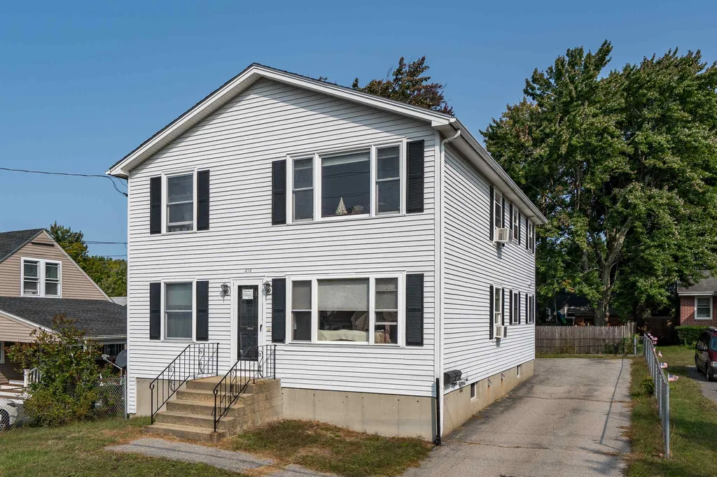 216 Vinton Street Manchester NH 03103