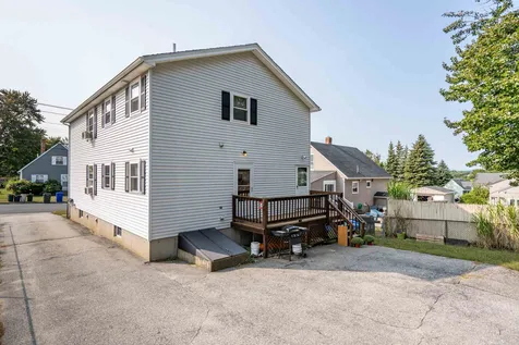 216 Vinton Street Manchester NH 03103