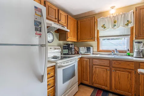216 Vinton Street Manchester NH 03103