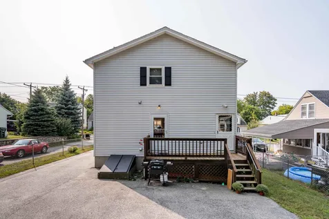 216 Vinton Street Manchester NH 03103