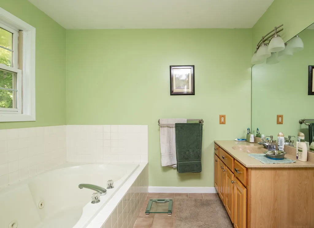 123 Maplewood Avenue Milton VT 05468