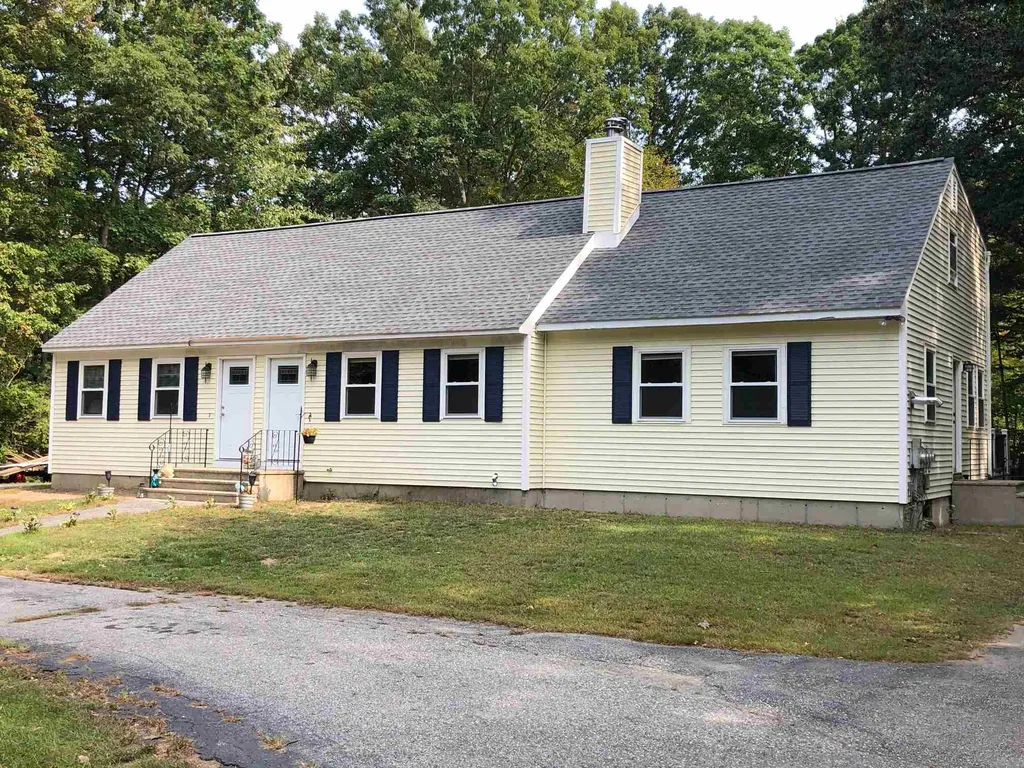 38 Mo Sett Avenue Goffstown NH 03045