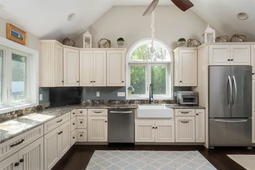 46 Orchard Hill Road Greenland NH 03840
