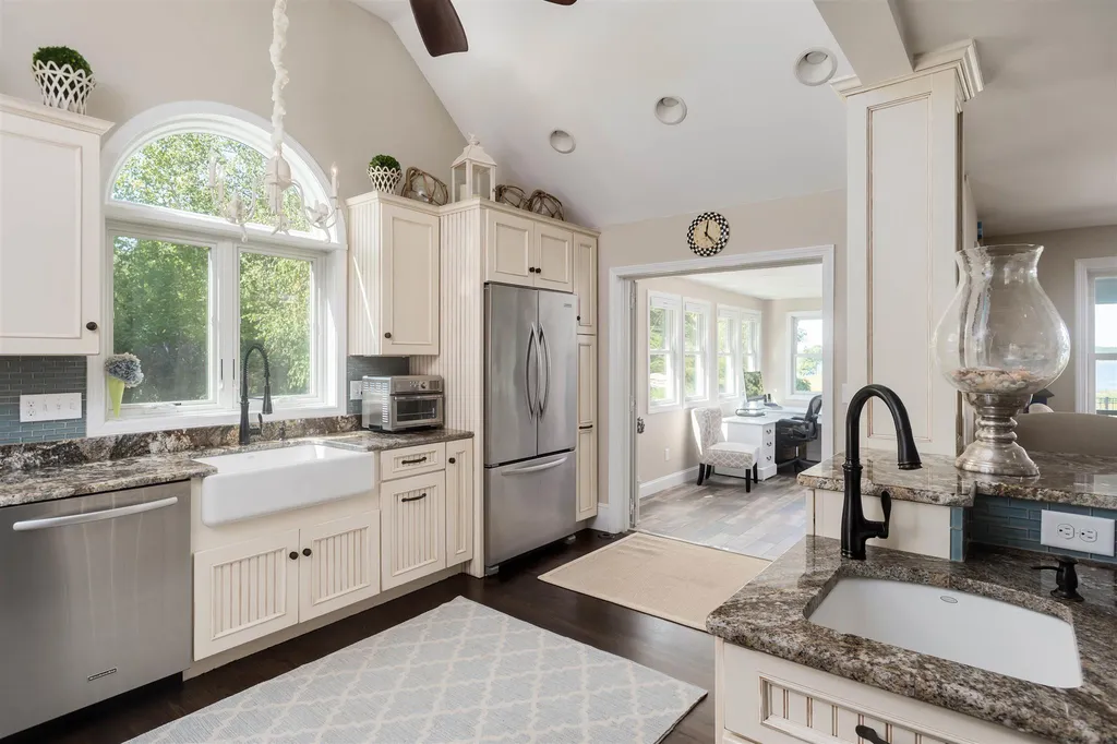 46 Orchard Hill Road Greenland NH 03840